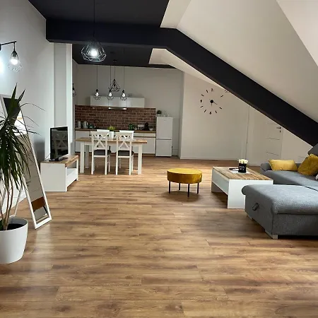 Apartament Rynek 13 Z Parkingiem - Centrum Bochni Salzberg Exterior foto